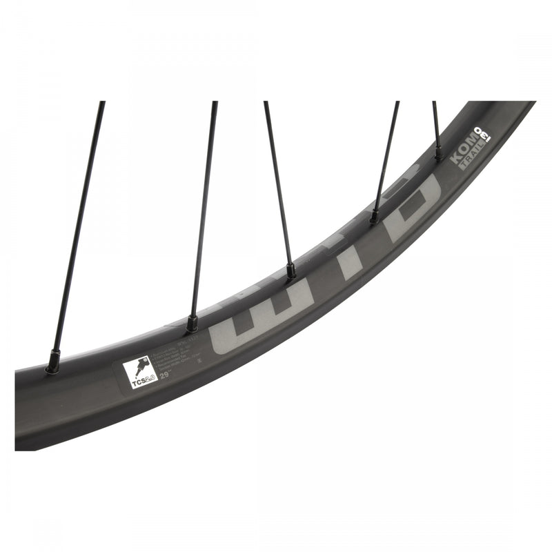 Load image into Gallery viewer, Wheel Master 29in Alloy Mountain Disc Double Wall 29in SET WTB KOM TRAIL TCS 2.0 i30 6B