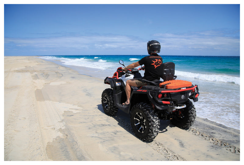 Load image into Gallery viewer, Maxtrax Mini Pair Signature: Compact and Reliable Off-Road Recovery Boards
