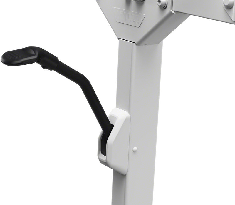 Load image into Gallery viewer, Thule ReVert 6 Hitch Rack, 6 Bike (2" Receiver)
