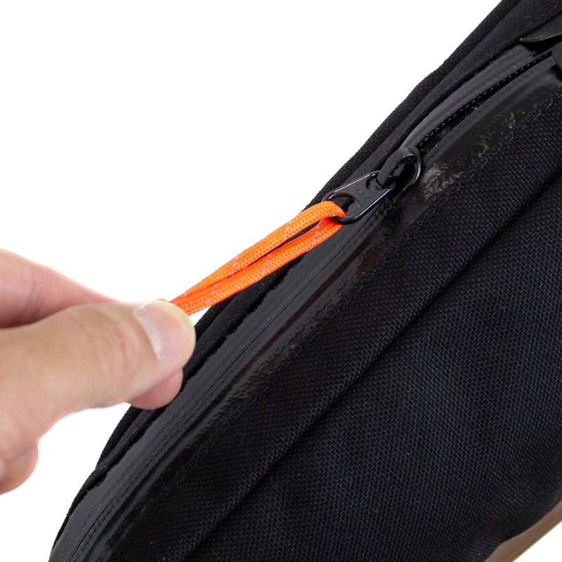 Load image into Gallery viewer, Restrap Strap-On Top Tube Bag - Black