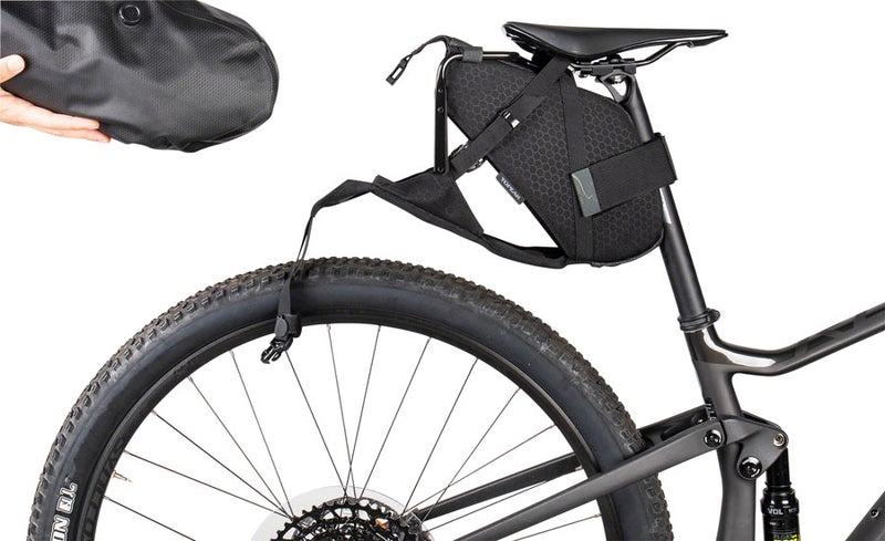 Load image into Gallery viewer, Topeak BackLoader X Black 20.1x9.4x8.7� Velcro Straps
