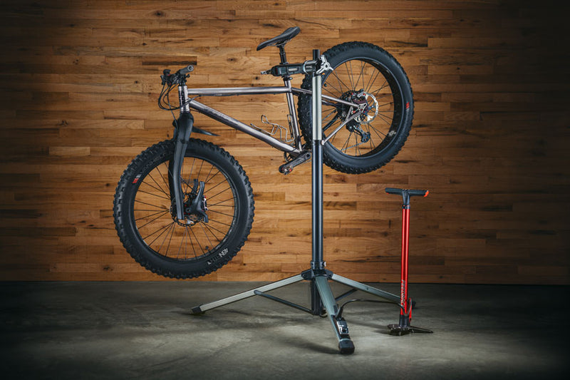 Load image into Gallery viewer, Feedback Sports Pro Air Lift Repair Stand