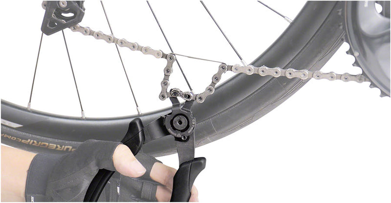 Load image into Gallery viewer, Topeak Power Link Pro Chain. Pliers - Black Durable Padded Grip