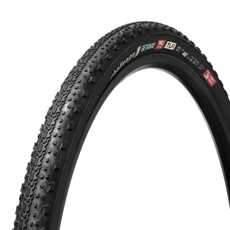 Load image into Gallery viewer, Challenge Tire Getaway Pro TLR Tire, 700 x 40, Black
