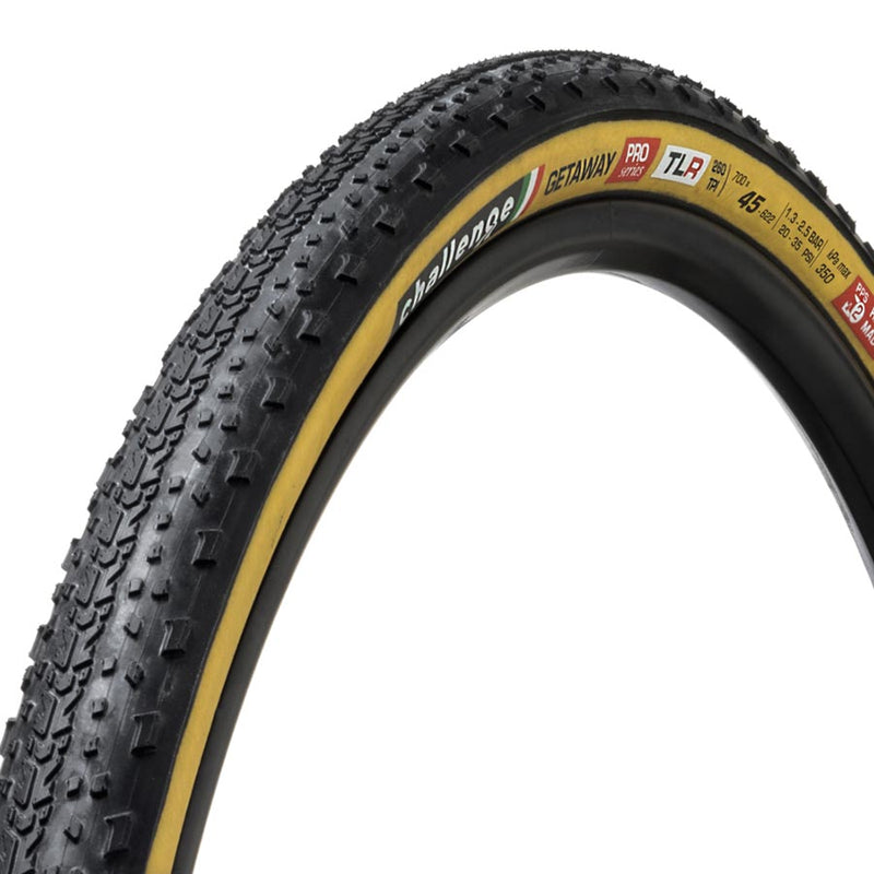 Load image into Gallery viewer, Challenge GETAWAY Pro TLR Gravel Tire, 700x45C, Folding, Tubeless Ready, Natural, SuperPoly, PPS, 260TPI, Tanwall
