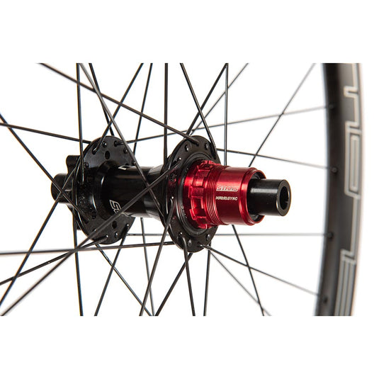Stan's NoTubes Flow CB7 Rear Wheel 29in 12x148mm MicroSpline 6-Bolt Gray MTB