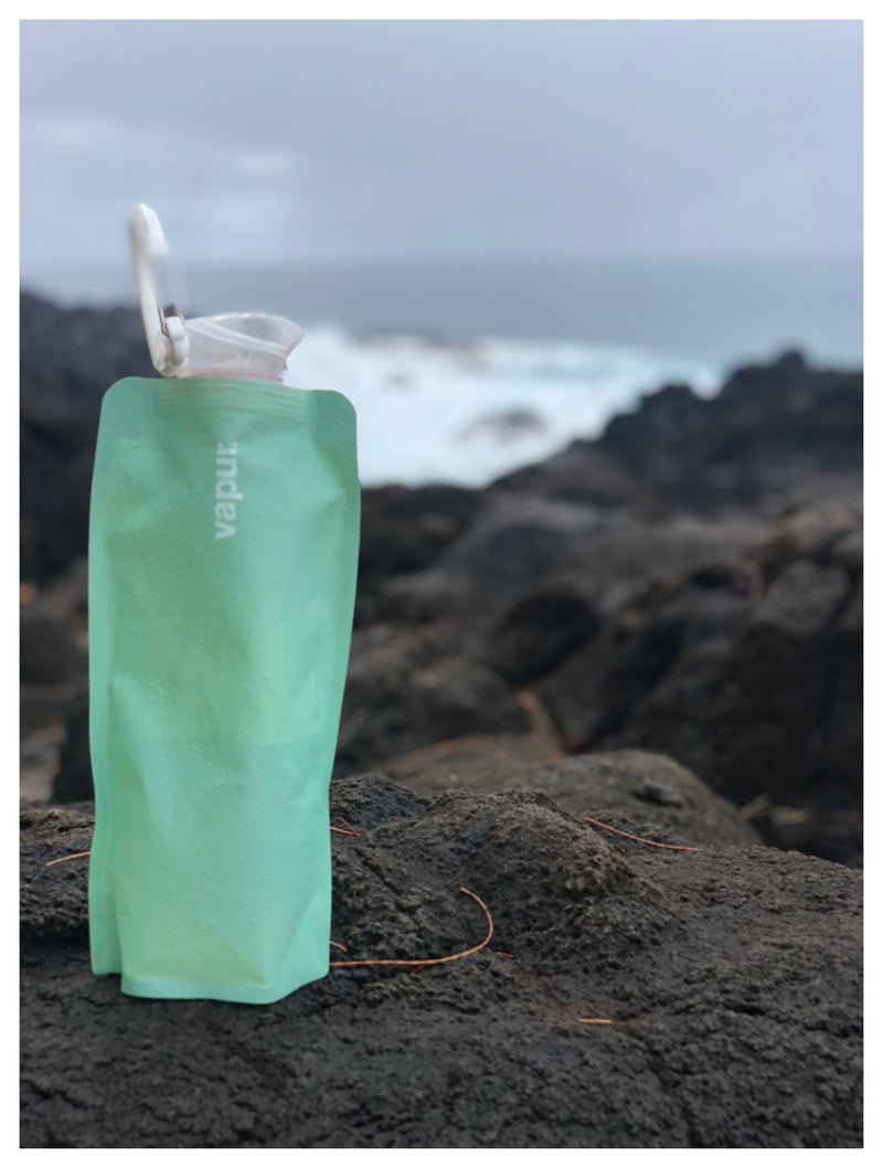 Load image into Gallery viewer, Vapur 0.7L Eclipse Sea Glass: Reusable Collapsible Water Bottle for Eco-Friendly Hydration

