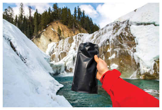 Vapur 0.7L Eclipse Blackout: Collapsible Water Bottle for On-the-Go Hydration