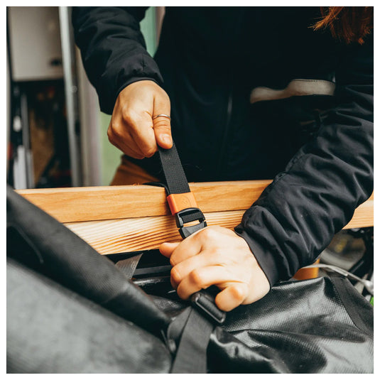 GEAR-AID-Rack-Strap-Tie-&-Bungee-RSTB0476