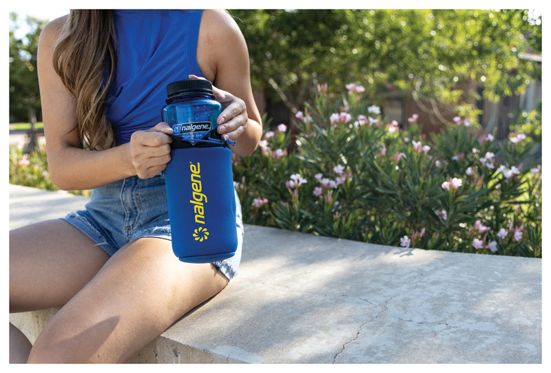 Load image into Gallery viewer, Nalgene 32oz Bottle Sleeve in Blue - Keep Your Hydration Game Strong!
