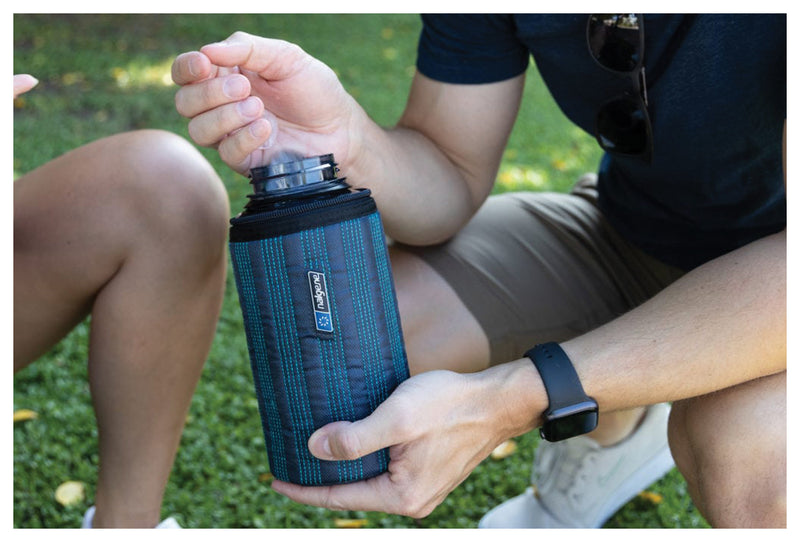 Load image into Gallery viewer, Nalgene 32oz Insulated Sleeve in Blue - Keep Your Beverages Cold!
