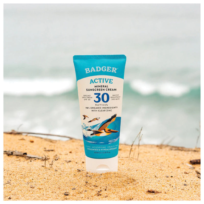 Load image into Gallery viewer, Badger Clear Zinc Sunscreen SPF 30 - Ultimate Sun Protection for Your Skin
