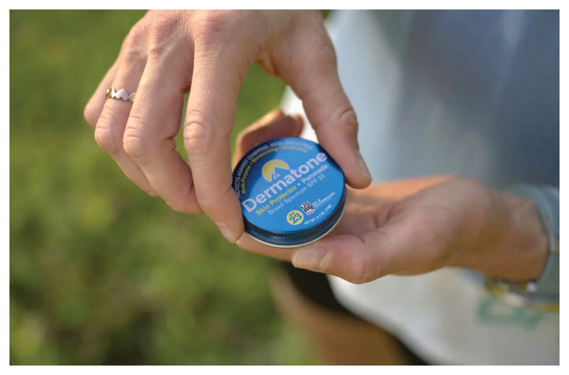 Load image into Gallery viewer, Dermatone SPF 23 Sun Protectant 0.5oz Tin Water Resistant UVA UVB Protection
