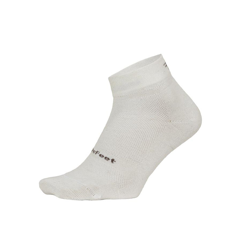 Load image into Gallery viewer, DeFeet Wooleator Pro 1'' Socks, Natural, M, Pair
