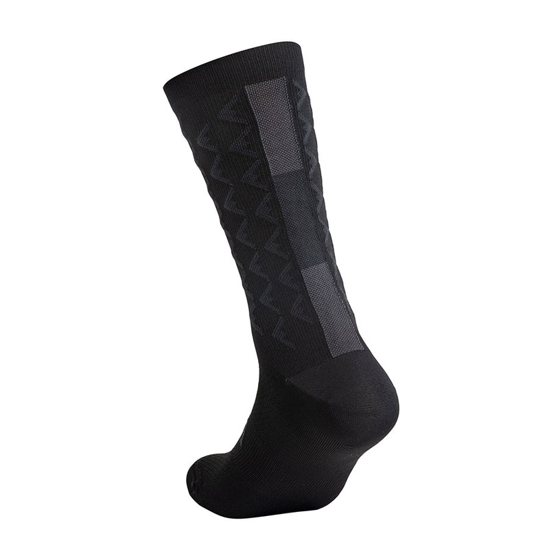Load image into Gallery viewer, Silca Aero Socks Black S Pair
