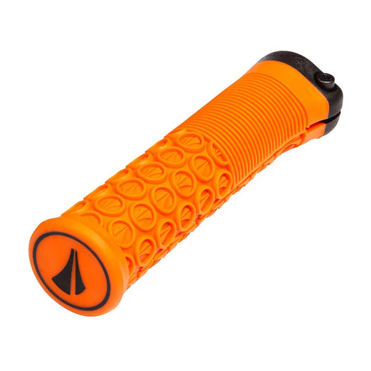 SDG-Components-Thrice-31-Grips-Single-locking-136mm-Bicycle-Grips