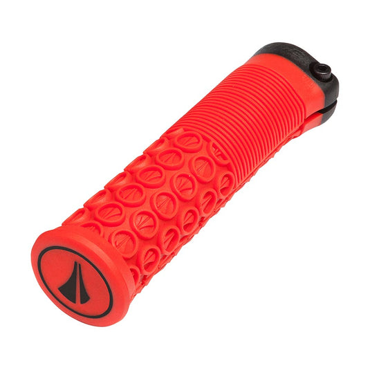 SDG-Thrice-Grip-Grips-Lock-On-Grip-136-Bicycle-Grips
