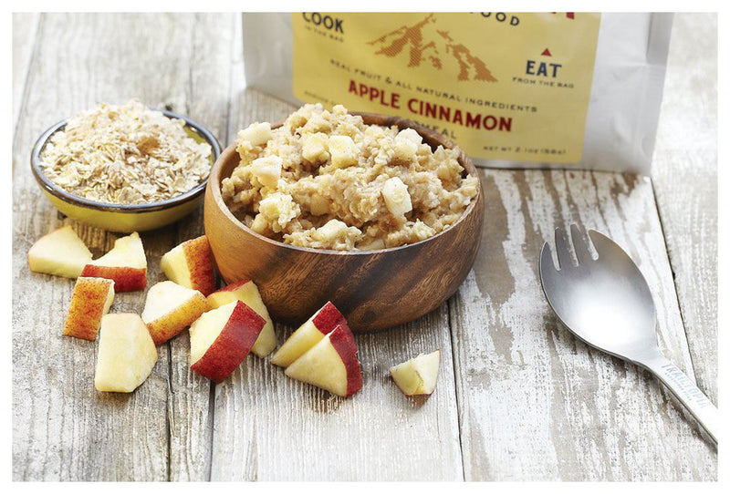Load image into Gallery viewer, Trailtopia Oatmeal Apple Cinnamon Oatmeal Meals - Delicious and Nutritious Trail Food for Outdoor Adventures
