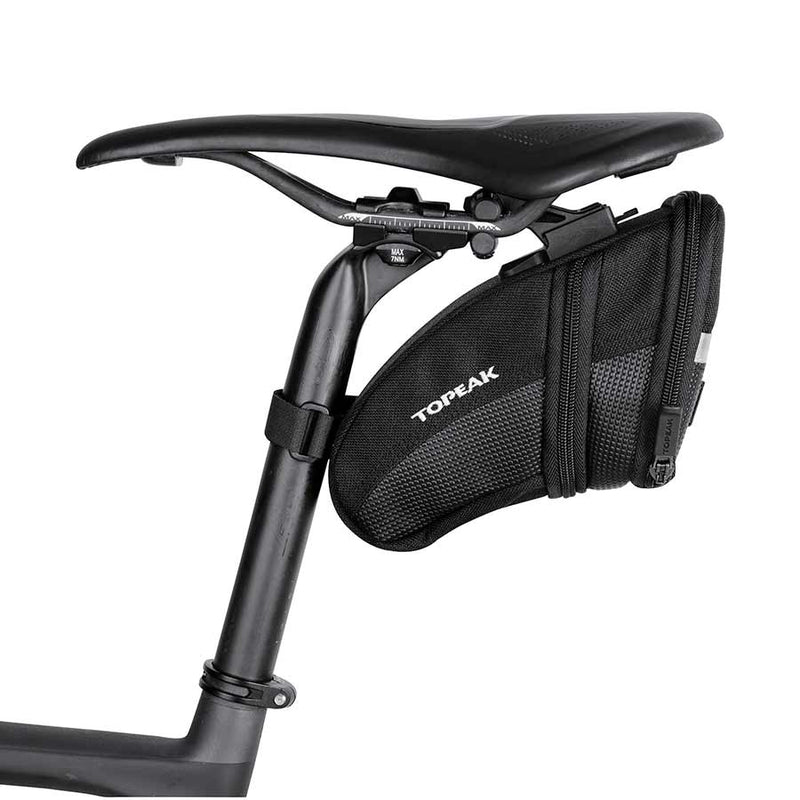 Load image into Gallery viewer, Topeak Aero Wedge Seat Bag: Medium, Black Bike Zippered Saddle Pouch
