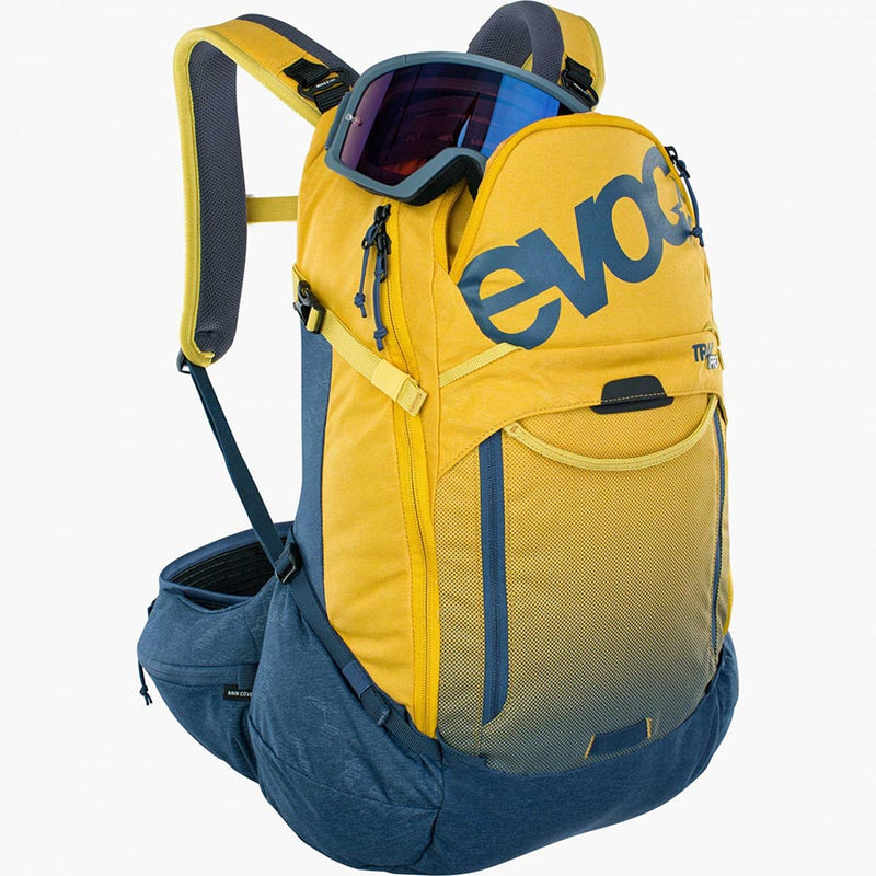 Load image into Gallery viewer, EVOC Trail Pro 26 Protector backpack, 26L, Curry/Denim, LXL
