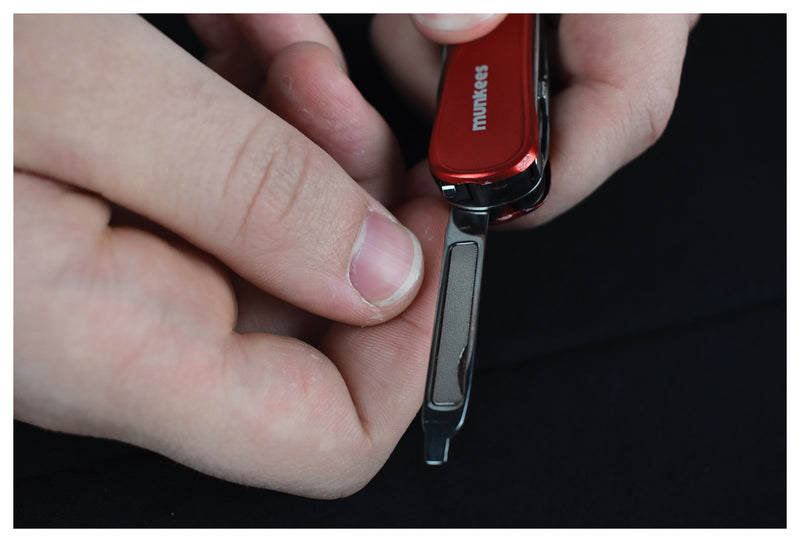 Load image into Gallery viewer, Munkees Manicure Multi-tool
