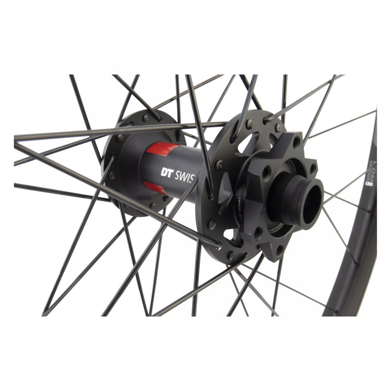 Load image into Gallery viewer, Wheel Master 29in Alloy Mountain Disc Double Wall 29in SET WTB KOM TRAIL TCS 2.0 i30 6B
