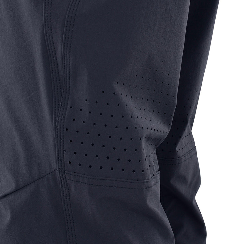 Load image into Gallery viewer, EVOC Bike Pants Pants Black, 36
