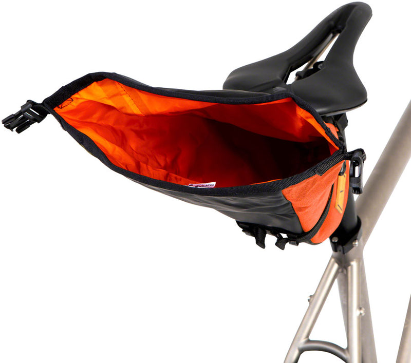 Load image into Gallery viewer, Restrap Saddle Pack, 2.5L, Orange NLA
