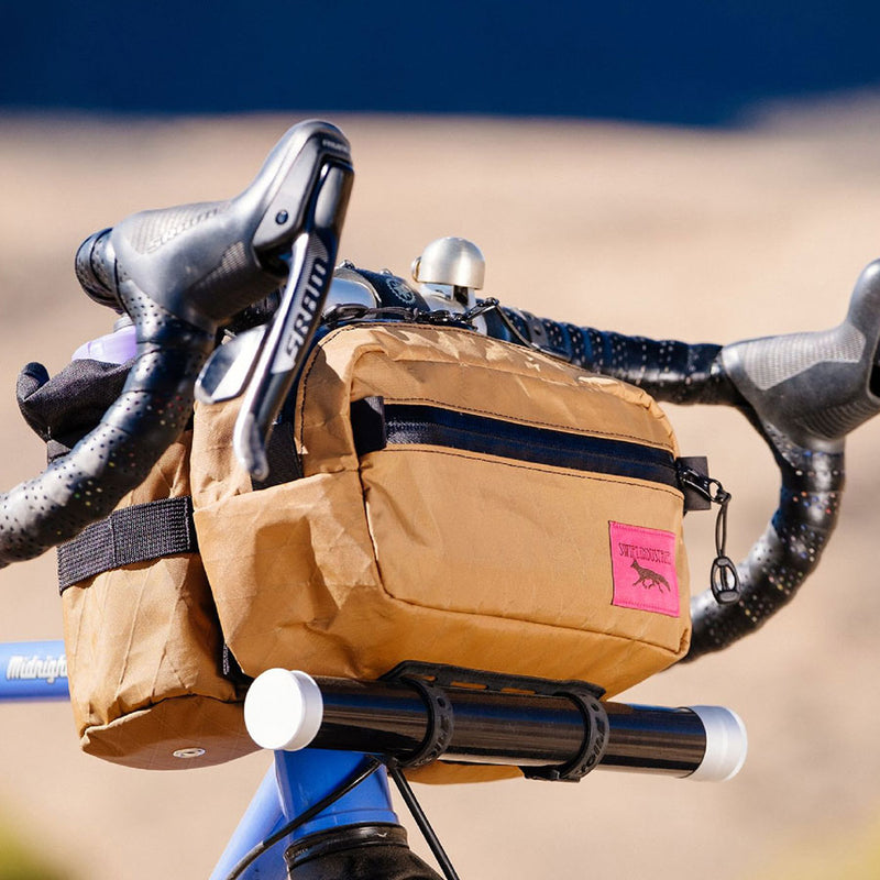 Load image into Gallery viewer, Swift Industries Kestrel Handlebar Bag, 2.0L, Coyote
