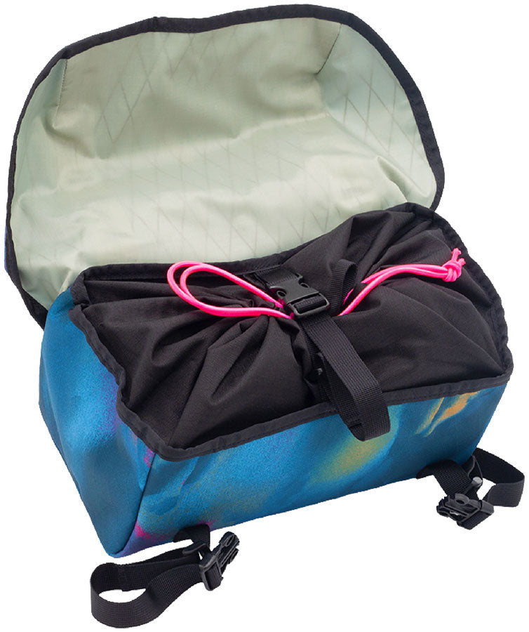 Load image into Gallery viewer, Swift Industries Catalyst Handlebar Pack, 7.5L, Luminary
