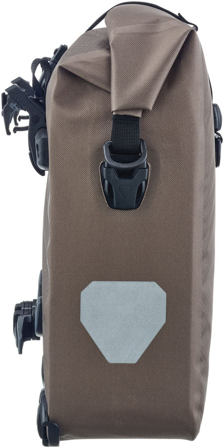Load image into Gallery viewer, Ortlieb Gravel-Pack Dark Sand QL2.2
