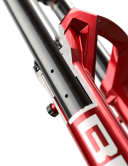 RockShox BoXXer Ultimate D1 Suspension Fork, 27.5'', DebonAir+ W/ButterCups, 200mm, 1-1/8'', 20x110mm Boost TA, Rake: