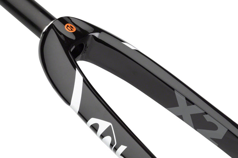 Load image into Gallery viewer, Box Components X2 Pro Carbon Fork BMX 1-1/8in 20in Threadless
