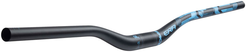 Load image into Gallery viewer, RaceFace Era Handlebar - Carbon, 800mm, 40mm, 35.0, 8 Deg, Blue
