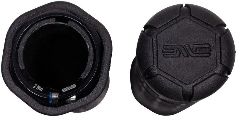 Load image into Gallery viewer, ENVE Composites Fractal Lock-On Trail Grips - 31.5mm, Black
