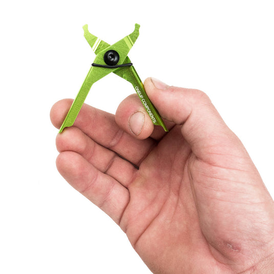 OneUp Components EDC Plug & Pliers Kit, Green