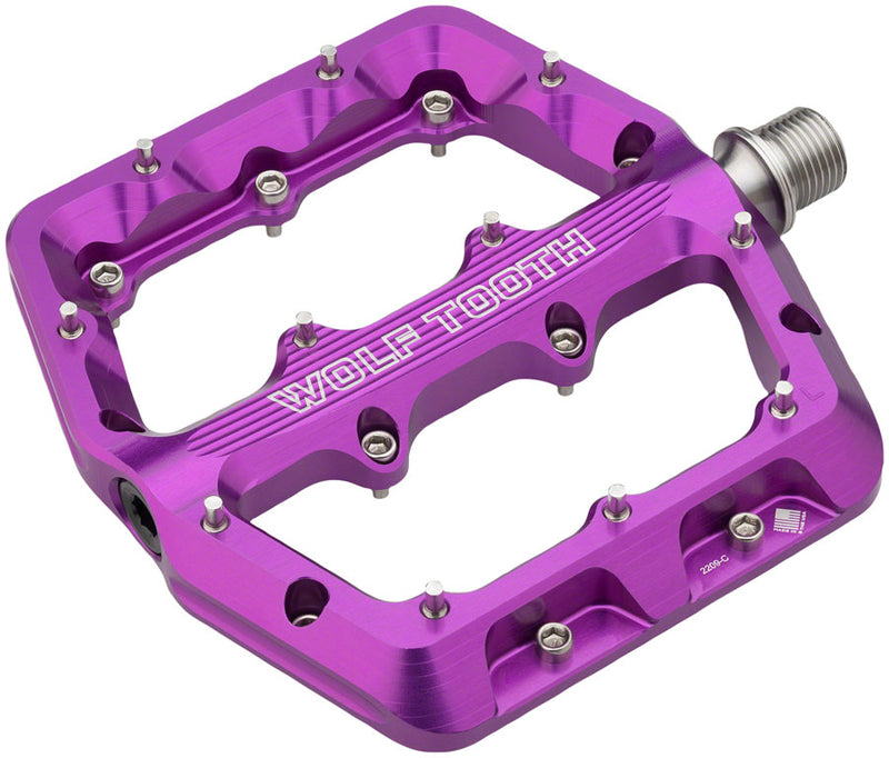 Load image into Gallery viewer, Wolf-Tooth-Waveform-Large-Flat-Platform-Pedals-Aluminum-PEDL1579-Bicycle-Pedals
