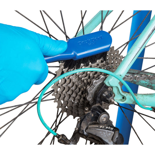 Park Tool GSC-4 Cassette Cleaning Brush Unique Angled And Contoured Shape