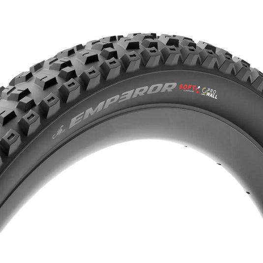 Pirelli Scorpion Emperor 29x2.4