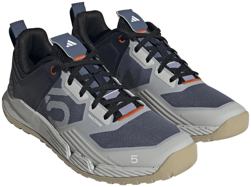 Load image into Gallery viewer, Five-Ten-Trailcross-XT-Flat-Shoes-Men's-Silver-Violet-Ftwr-White-Wonder-Steel-Silver-Violet-Ftwr-White-Steel-11-Flat-Pedal-Shoes
