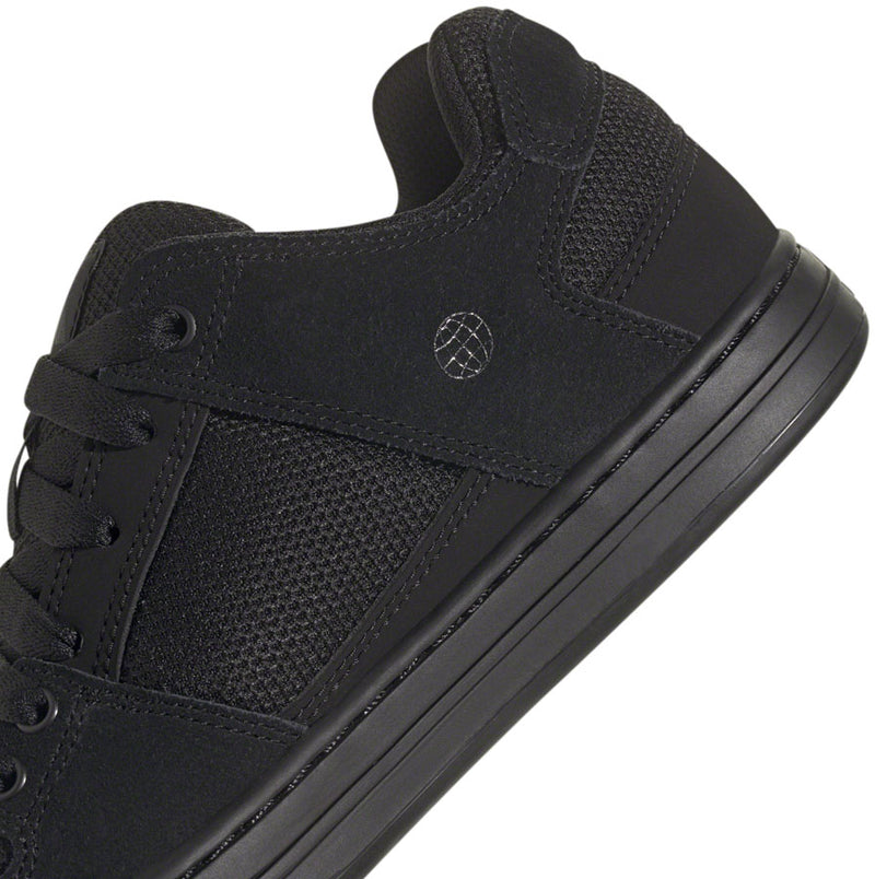 Load image into Gallery viewer, Five Ten Freerider Flat Shoes - Women's, Core Black/Core Black/Gray Six, 6.5

