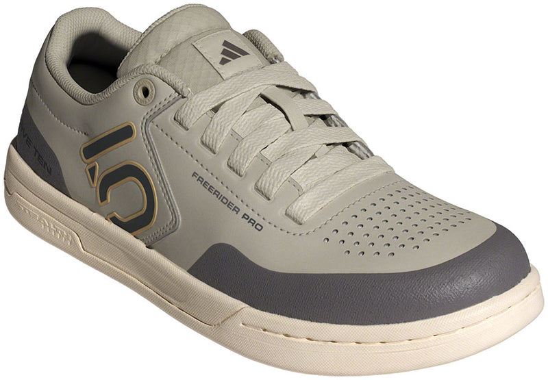 Load image into Gallery viewer, Five-Ten-Freerider-Pro-Flat-Shoes-Men's-Putty-Gray-Carbon-Charcoal-Putty-Gray-Carbon-Charcoal-11-Flat-Pedal-Shoes
