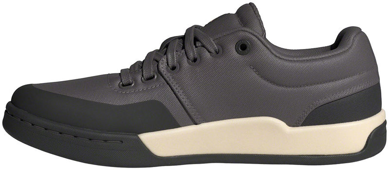 Load image into Gallery viewer, Five Ten Freerider Pro Canvas Flat Shoes - Men's, Charcoal/Carbon/Oat, 7
