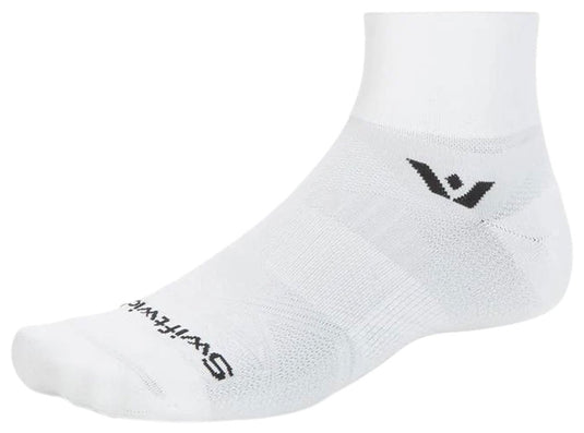 Swiftwick-Aspire-Quarter-Crew-Socks-Socks-SOCK7723