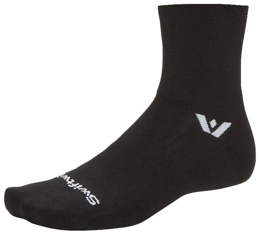 Swiftwick-Aspire-Quarter-Crew-High-Socks-Socks-SOCK7717