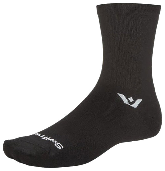 Swiftwick-Aspire-Mid-Crew-Socks-Socks-SOCK7729