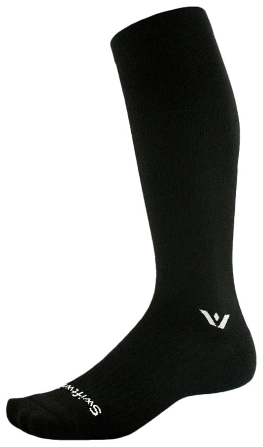 Swiftwick-Aspire-Knee-High-Socks-Socks-SOCK7710