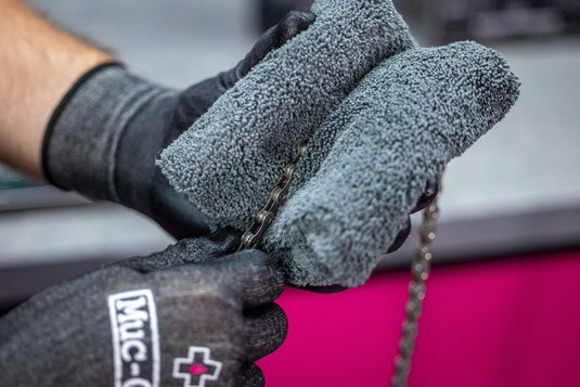Muc-Off Ultrasonic Optimization Bundle Ensures Deep Clean To Surface