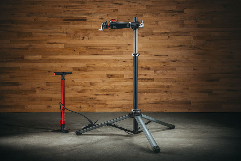 Load image into Gallery viewer, Feedback Sports Pro Air Lift Repair Stand
