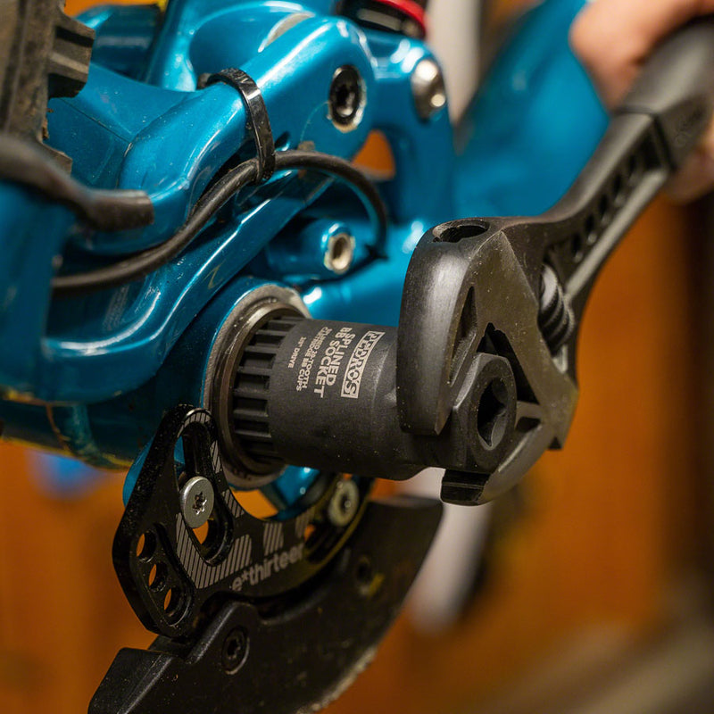 Load image into Gallery viewer, Pedro's Splined Bottom Bracket Socket Professional Quality, Precision Sized
